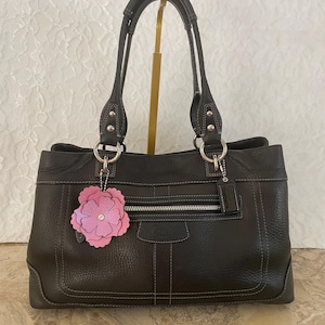 Bolso de hombro vintage Coach Penelope de piel granulada negra, número de serie F14425