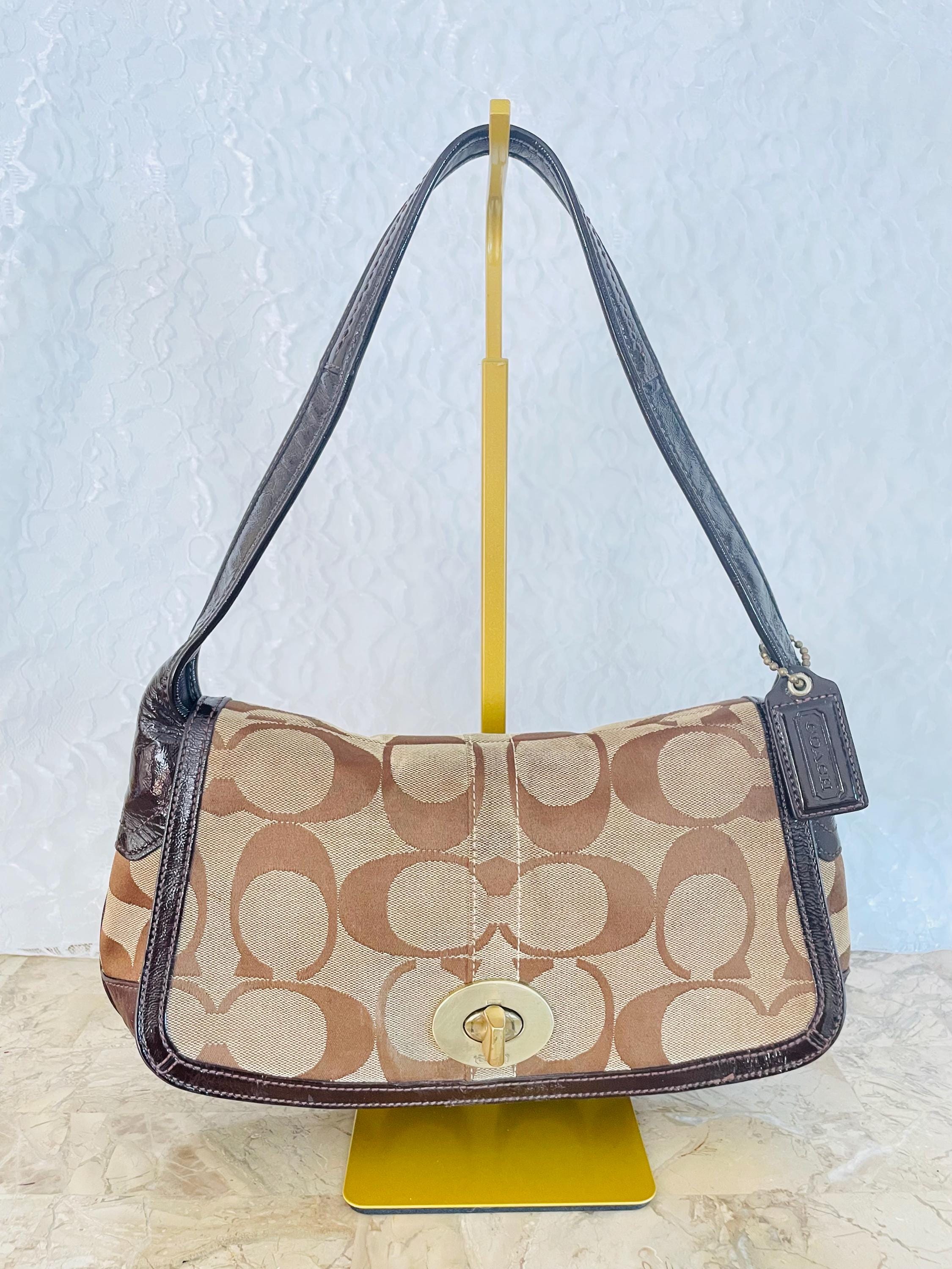 Coach 11602 Canvas/leather Signature Classic Shoulder Bag - Tan