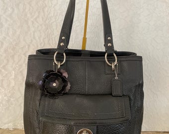 RARE LIMITED EDITION Coach Gallery Black Tote Leather Shoulder Bag