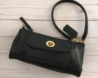 バッグ Coach Penelope Demi Pouch Turn Lock Bag Coach Penelope Demi Leather Turn Lock Bag Black Vintage