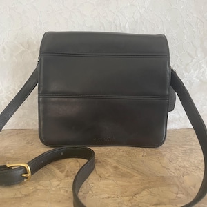 Vtg COach TRibeca SHouLder BAg crossbody black COloR 9092