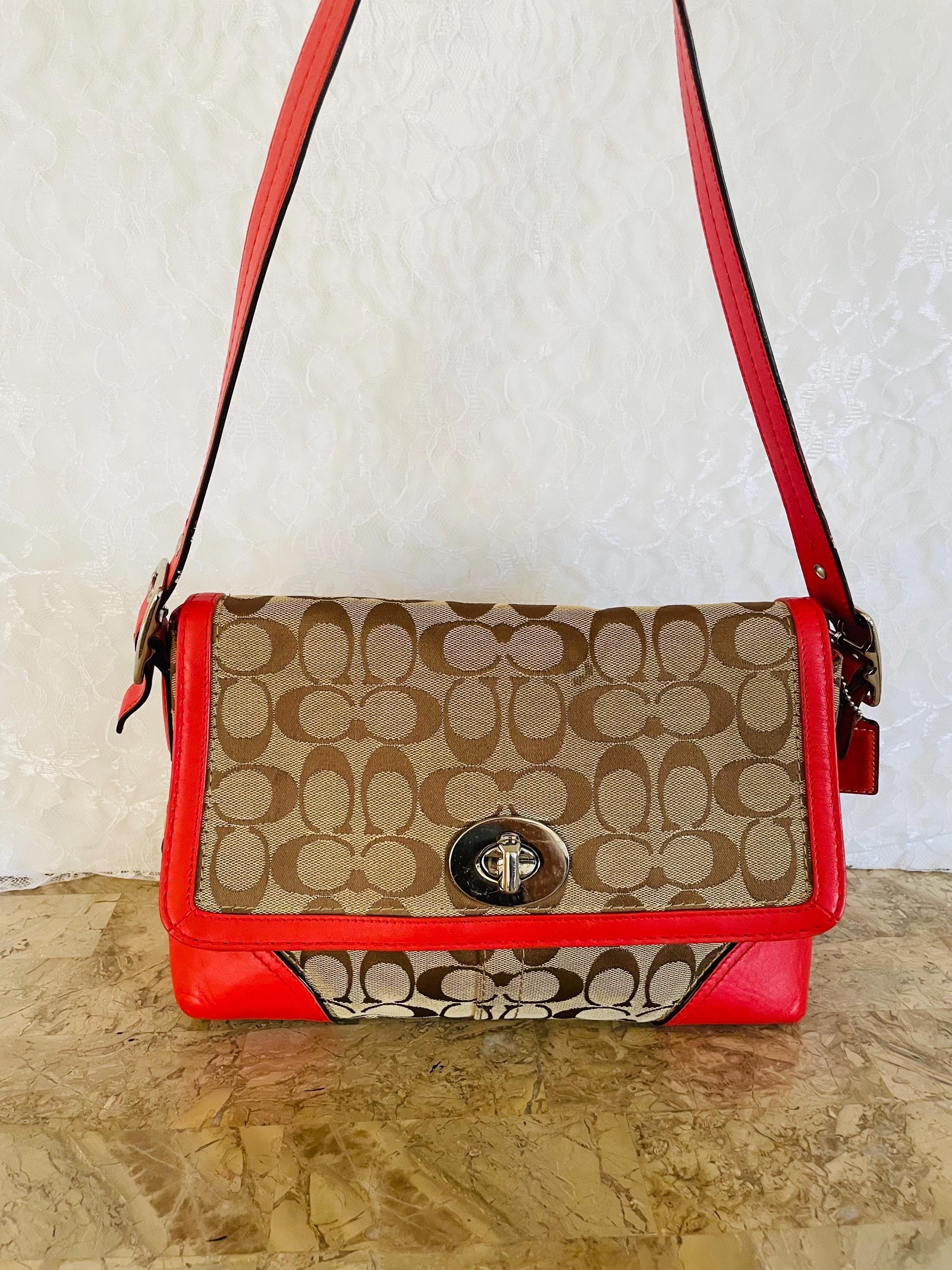 Vtg Coach F13066 Khaki/red Signature Hampton Canvas/leather Small 