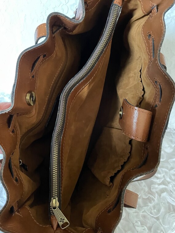 Patricia Nash Large Map Floral poppy tote, duffle/buc… Gem