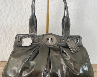 Vintage Y2K Ivory Coach Soho Flap Leather Braided Shoulder Mini