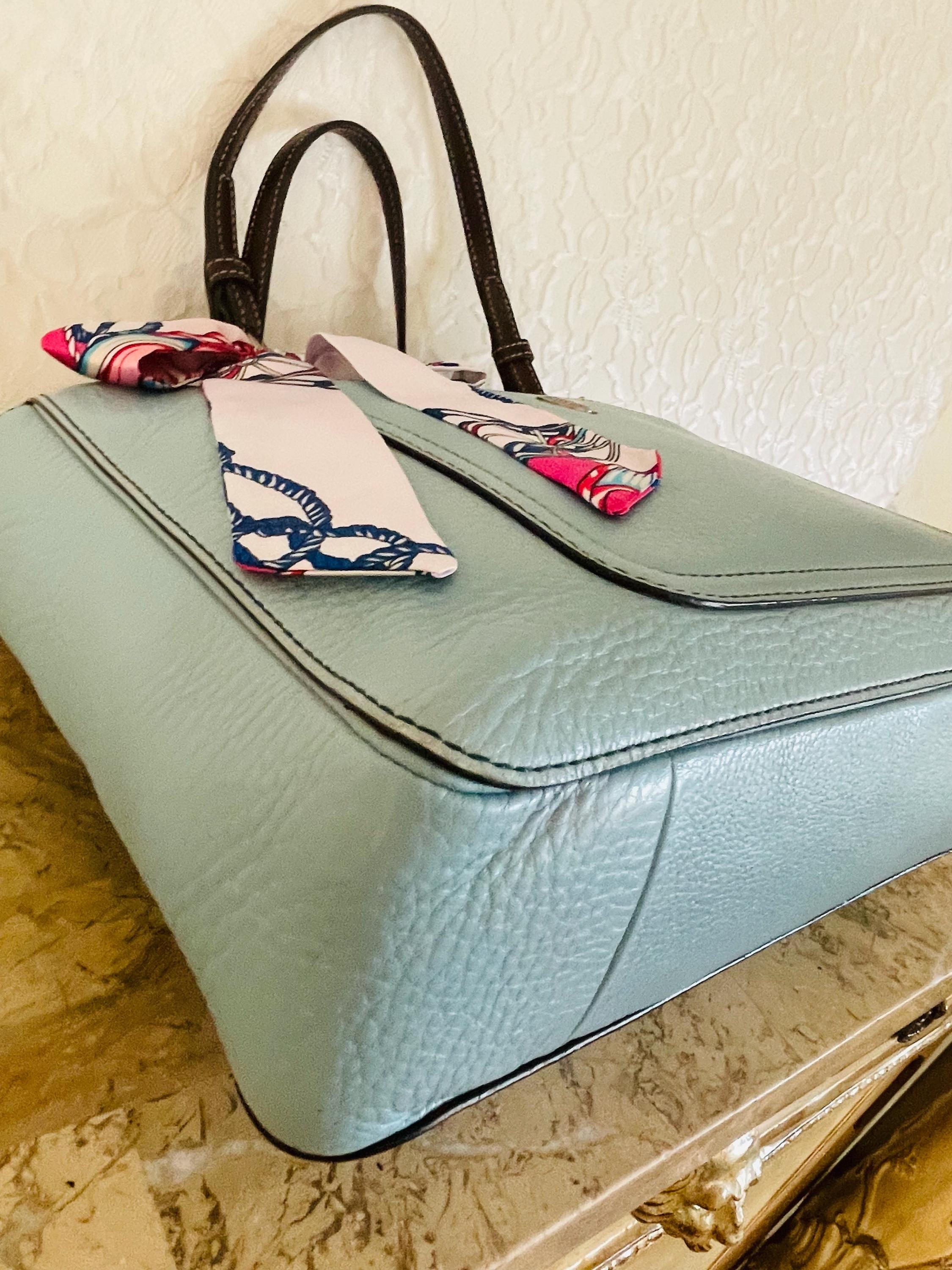 Vintage Y2K Coach Purse 8E97 Light Blue Chelsea Leather