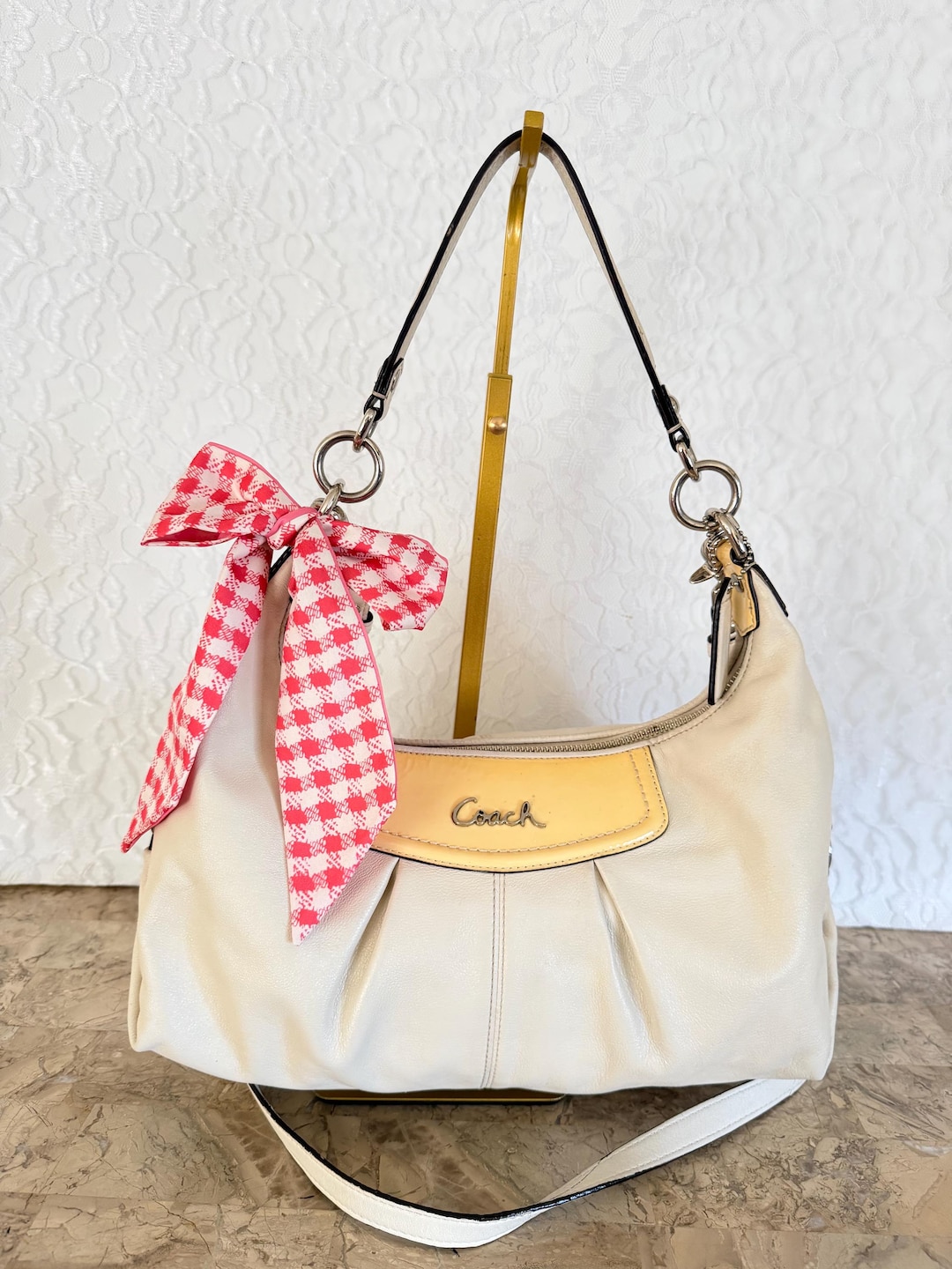 Vtg COACH Ashley Cream Pleated Leather Shoulder Ergo Handbag