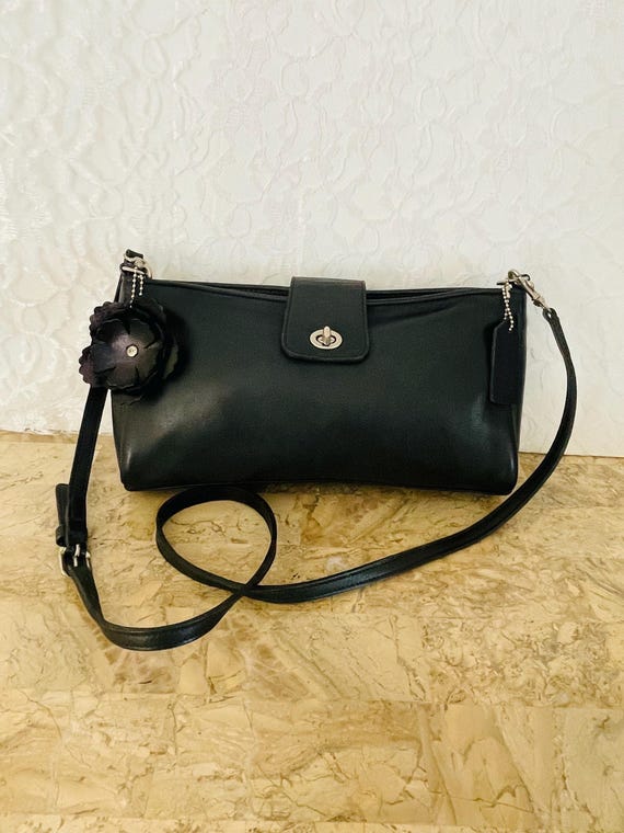 VTG Coach Penelope Small Leather Handbag / Demi Bag 9818 Black