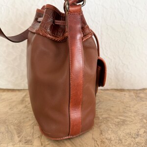 Bundle of 2 Brighton purses leather croc embossed bucket shoulder bag and foldable bag image 6