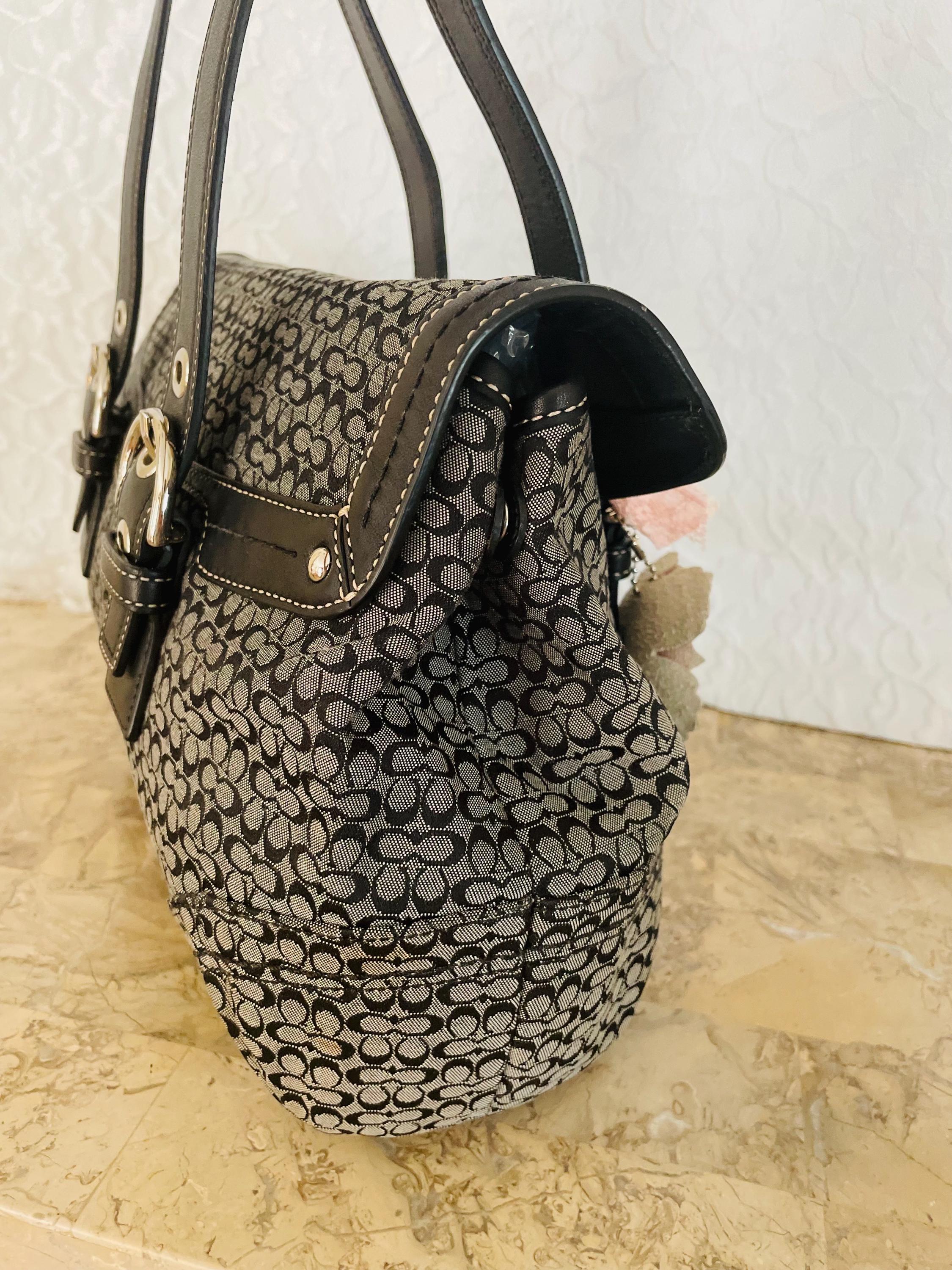 COACH SOHO ブラックレザー ハンドバック Coach Soho Bag, Black: Handbags: Amazon.com