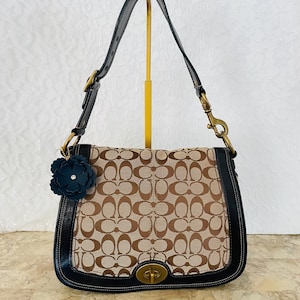 Coach Legacy 65th コーチ ワンショルダー バッグ ゴールド Coach Legacy 65th Anniversary Signature Shoulder Bag Gold