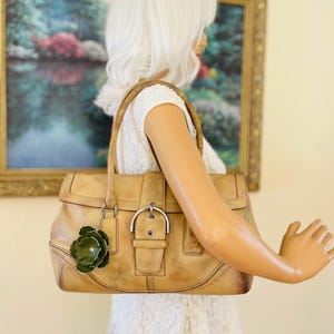 Coach Soho Hampton tan distressed leather Flap Bag 9251 Satchel/Carryall