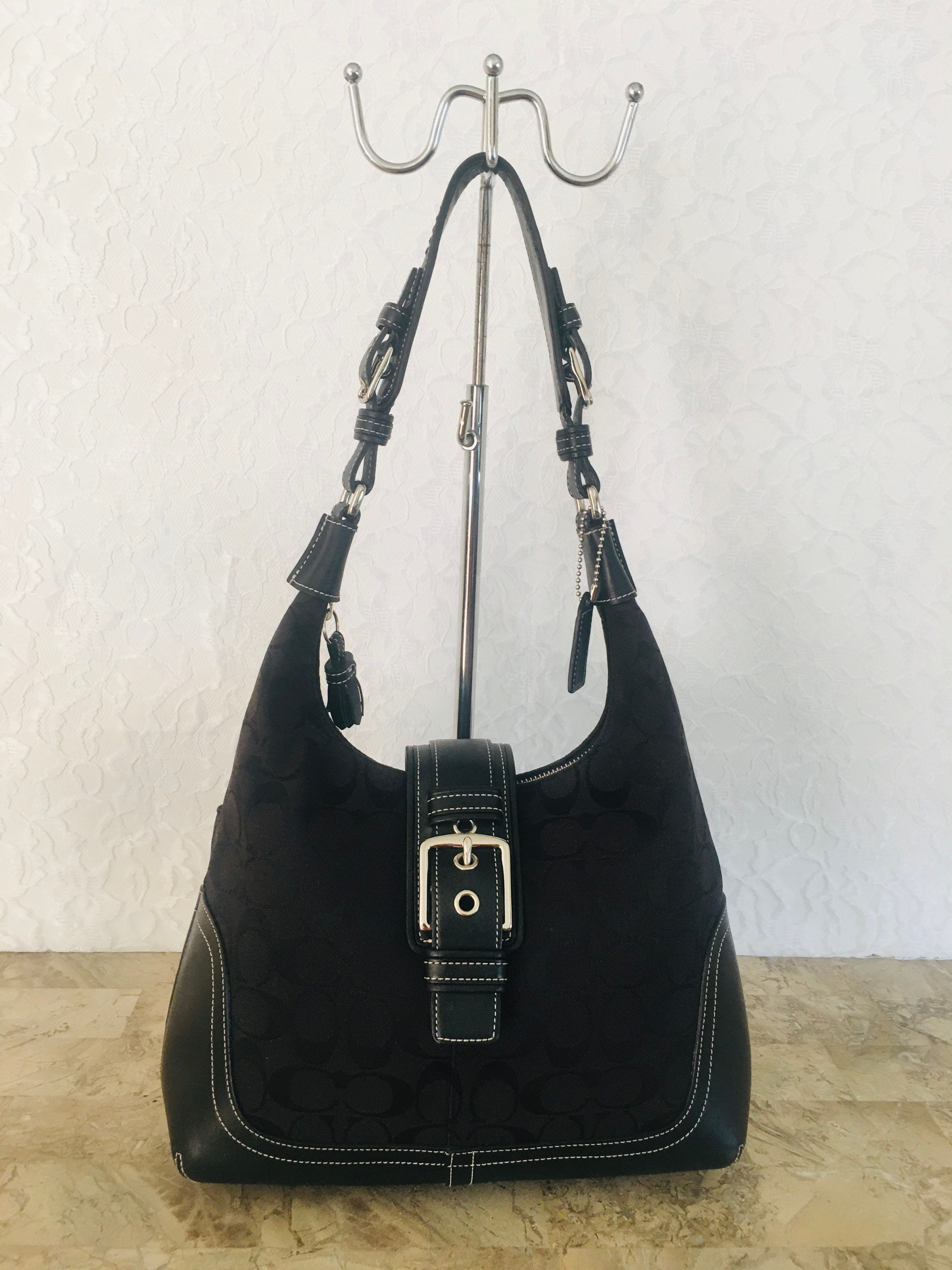 バッグ 00s old coach 6824 shoulderbag leather Coach Hampton Canvas and Leather Black Shoulder Bag, Serial