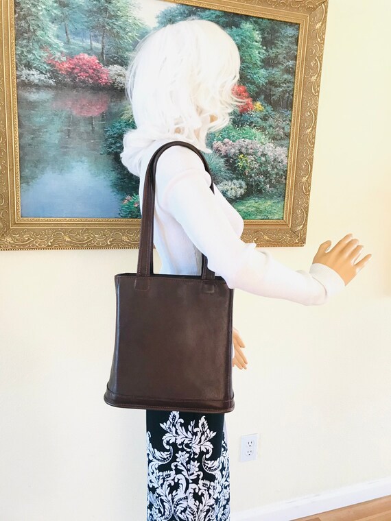 value bleeker tote vintage coach purse style 9305 usa