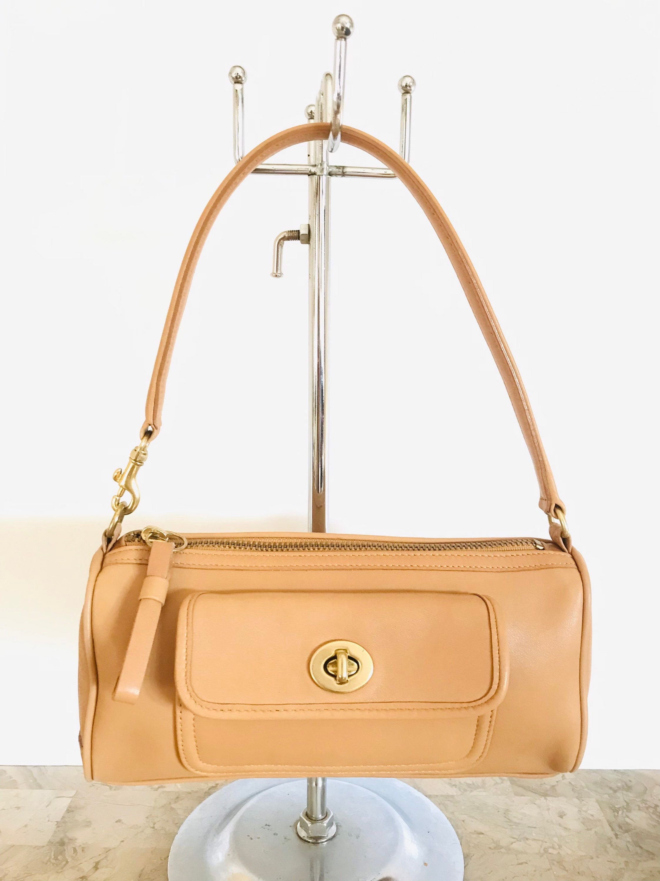 バッグ Vintage Coach Penelope Demi Pouch Camel COACH Coach Penelope Demi Pouch Hand Bag Leather Camel