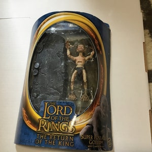 Gollum Deluxe Action Figure