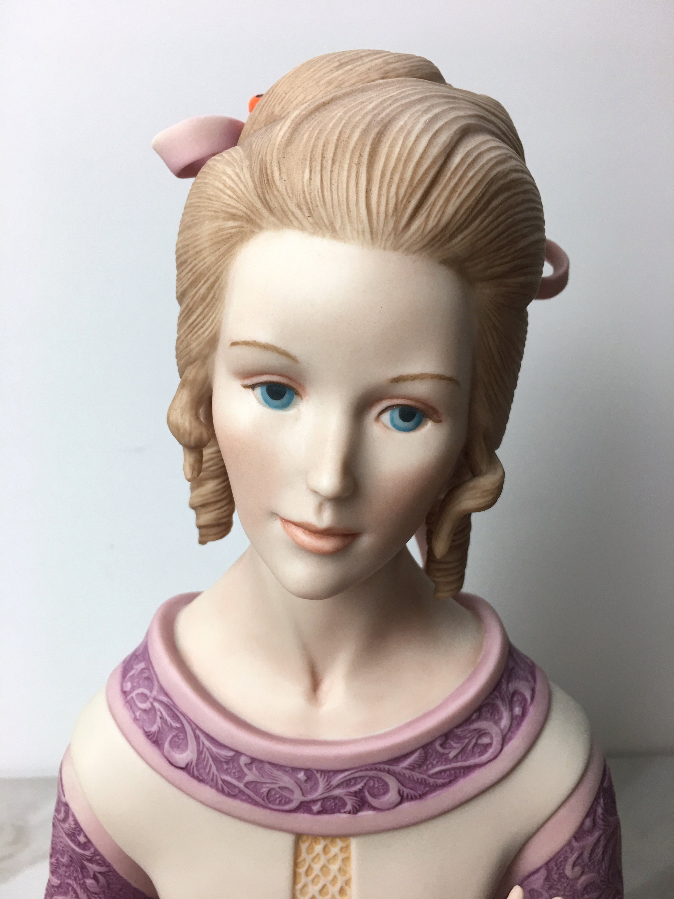 Vintage Goebel Figurine. This Vintage Bust is Medieval Guinevere. This