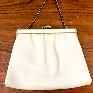 Vintage Faux White Leather W/ Gold Frame Hand Bag Evening Clutch