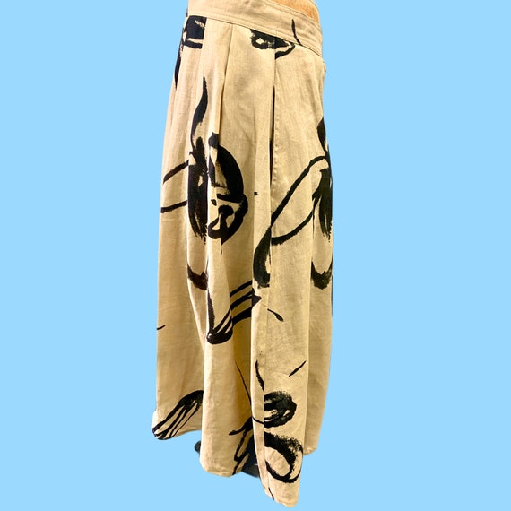 Vintage Max Mara Tan & Abstract Black Pattern Fla… - image 6