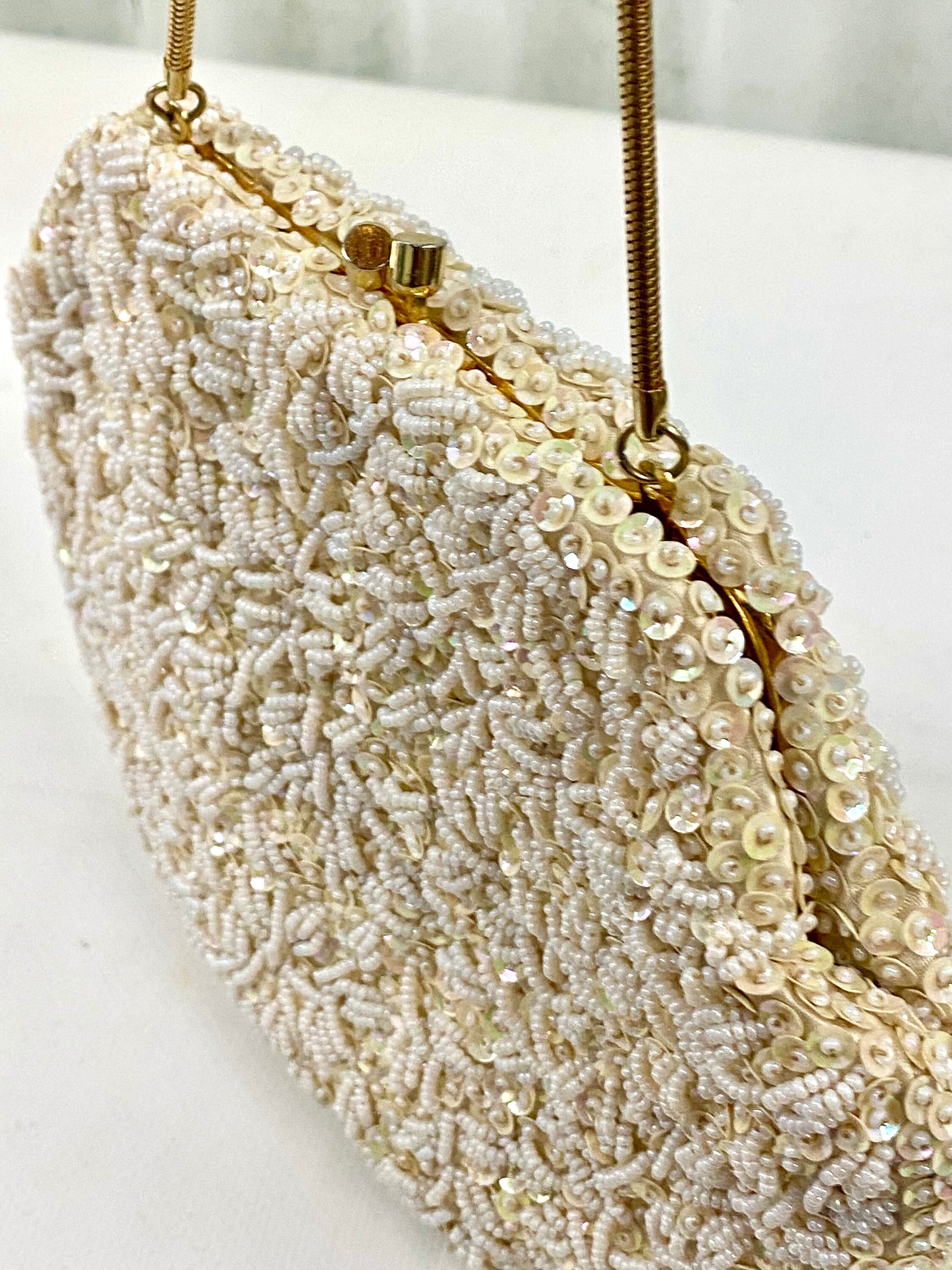 Vintage Hand Made in Hong Kong Beaded Evening Bag W/ Change 