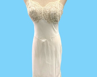Vintage 1950s Nylon W/ Lace Slip by Fischer Heavenly Lingerie Size 32