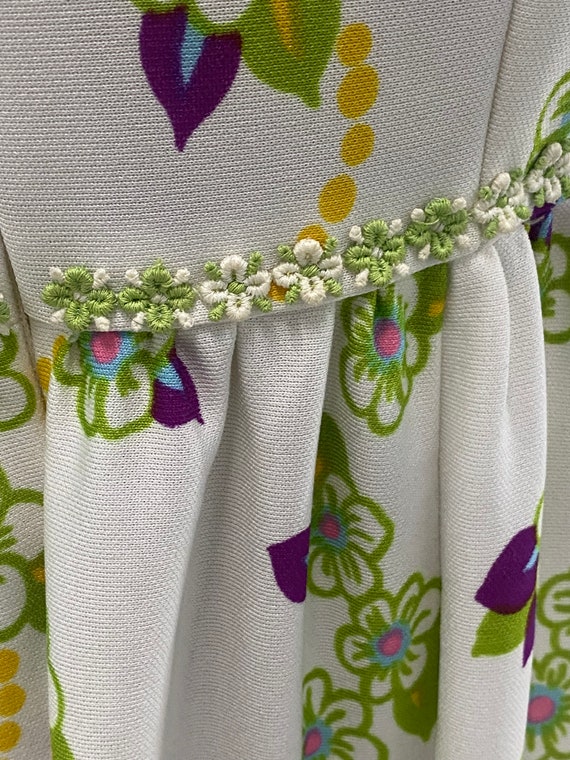70s Vintage Bright Floral Sleeveless Maxi Dress - image 4
