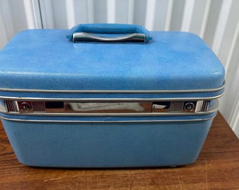 Vintage Blue Samsonite Silhouette Cosmetic Case: Train Carry-On