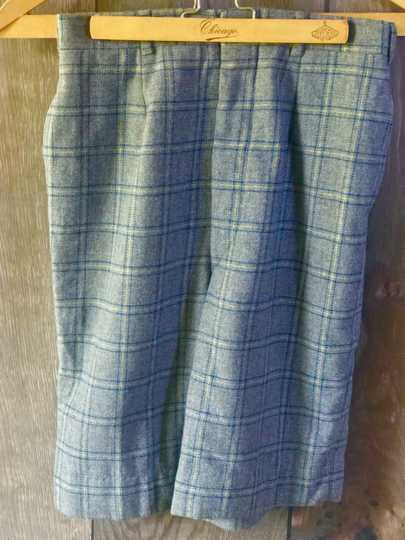 Vintage Brooks Brothers Ladies Wool Short Pants Gr
