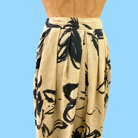 Vintage Max Mara Tan & Abstract Black Pattern Fla… - image 7