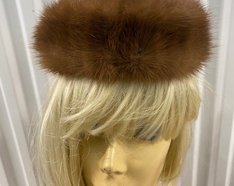 Vintage 1960s 60s Mink Fur Hat by Mr. Marc - New York - Etsy display picture 3