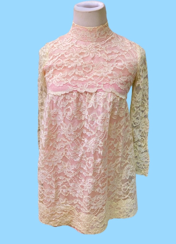 Vintage 1960's Young Girls Pink Satin & Lace Top D