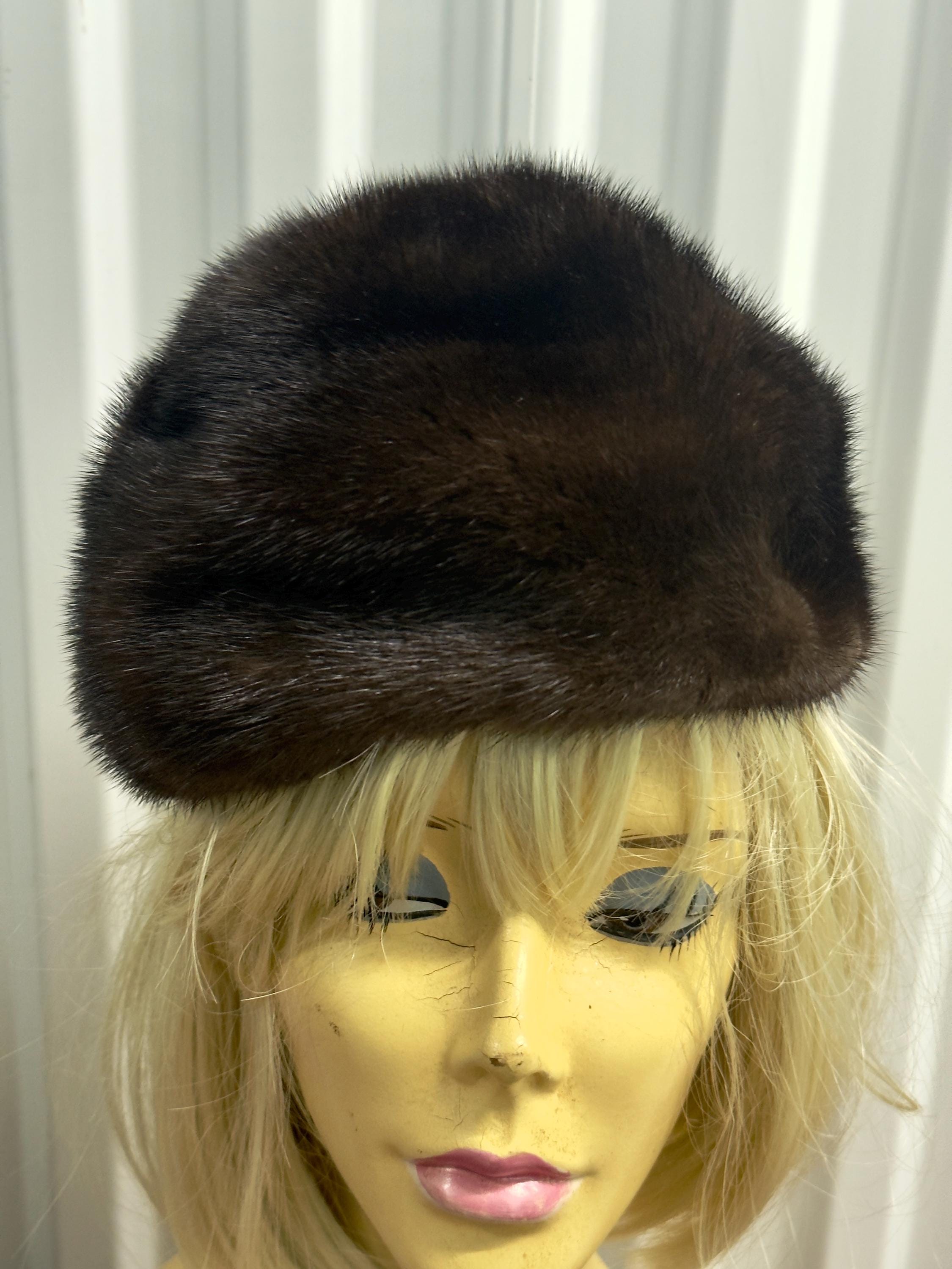 Vintage 1960s Macy display picture 2