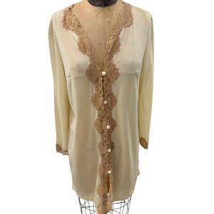 Vintage Emilio Pucci For Formfit Rogers Cream Lingerie Top W/ Lace Trim Med.&#39;