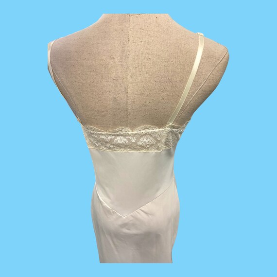 Vintage 1950s Nylon W/ Lace Slip by Fischer Heave… - image 8