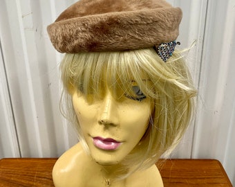 Pillbox Hat Vintage 60s, Jackie Kennedy Winter Fur Hat 
