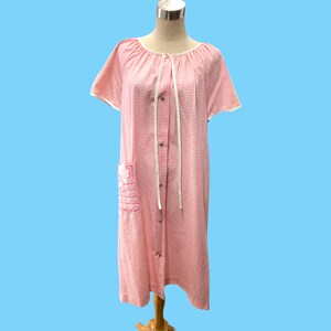 Vintage 1960&#39;s Komar Pink Striped Nightgown NOS W/ Tags Medium Made In USA