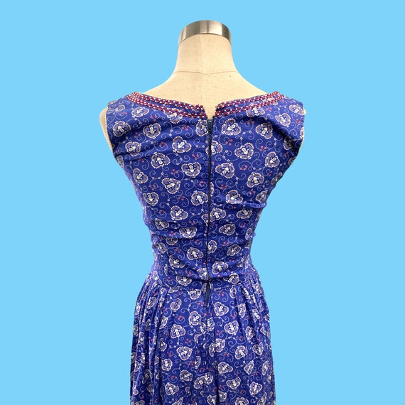 Fantastic Vintage 1950s All Cotton Fit N Flare Su… - image 8