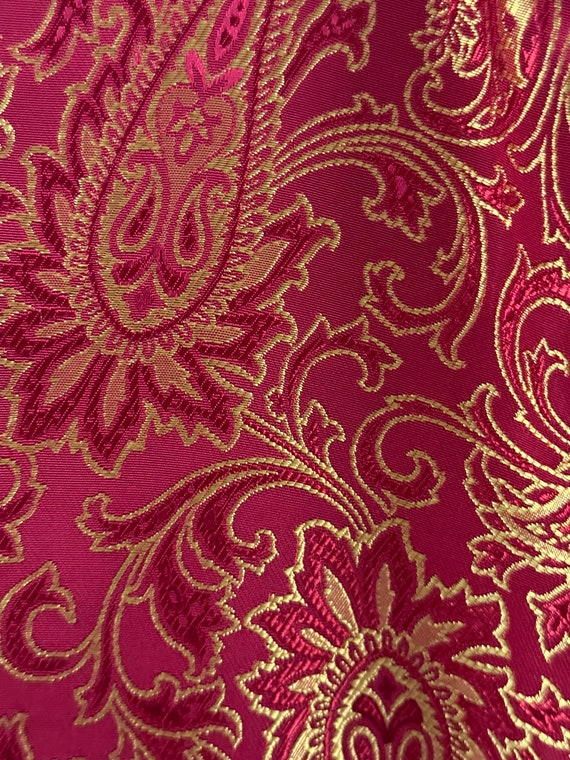 Vintage Red Gold Paisley Pattern 2 Piece Suit Siz… - image 4