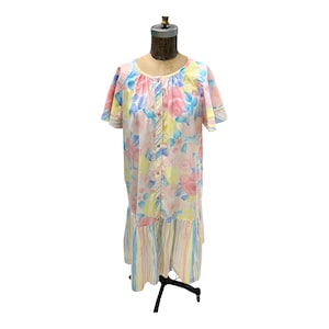 Vintage 1970s Drop Waist Pastel Colored House Dress Med
