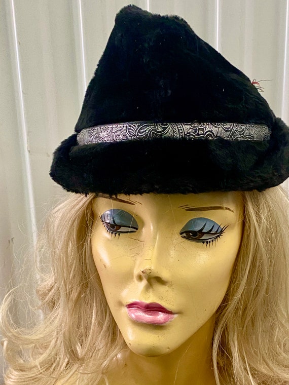 Vintage Faux Black Fur Womans Tyrolean Style Hat W