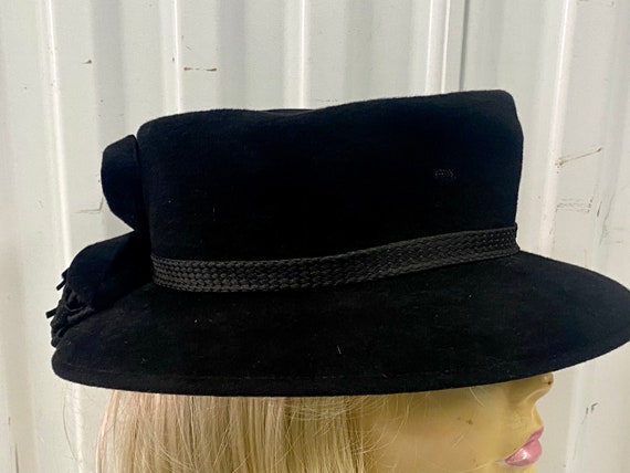 Mon Cheri Luxury Fashion Women s Black Velour Hat… - image 3