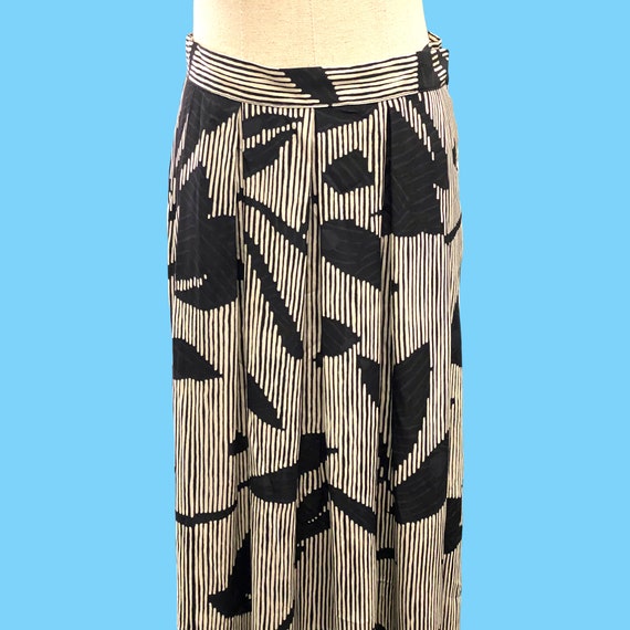 Vintage Anne Klein For New Aspects Grey Black Max… - image 3