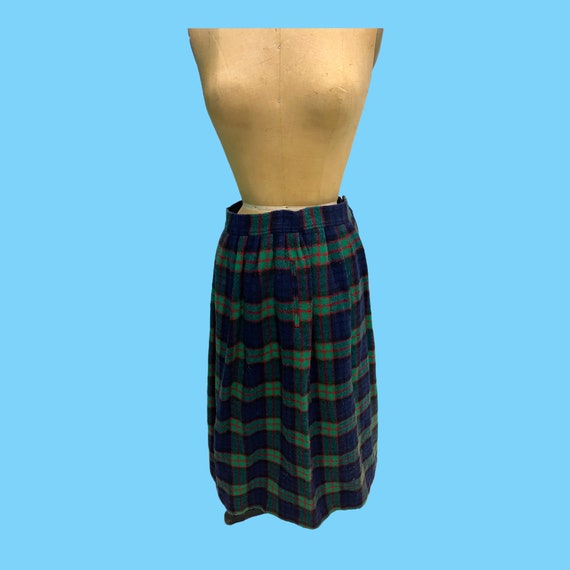 Vintage 1970s Classic Pendleton Plaid Wool Skirt … - image 2