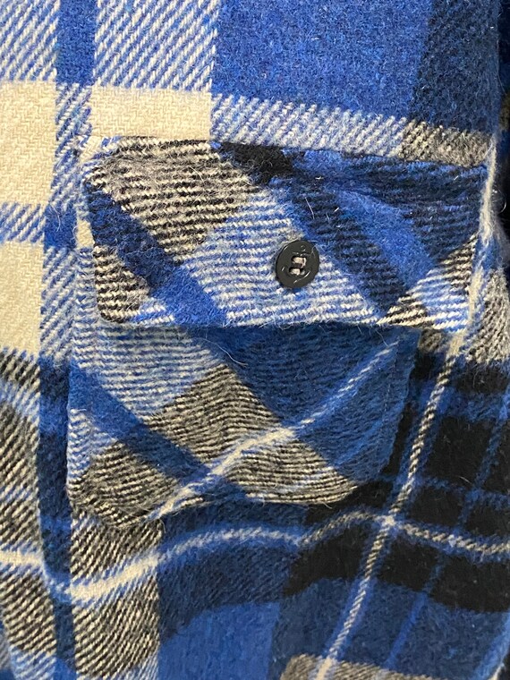 1970s Vintage Brewster Blue Plaid Wool Shirt Jack… - image 4