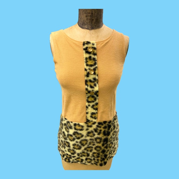 Vintage 70's Faux Leopard Skin Trim Sleeveless Top Med Gem