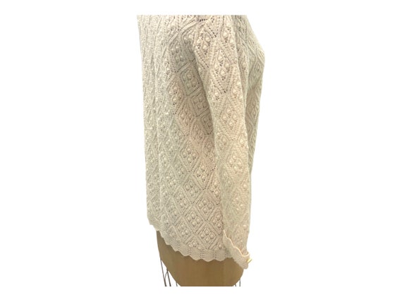Vintage 1970s Cuddle Knit White Long Cardigan Swe… - image 4