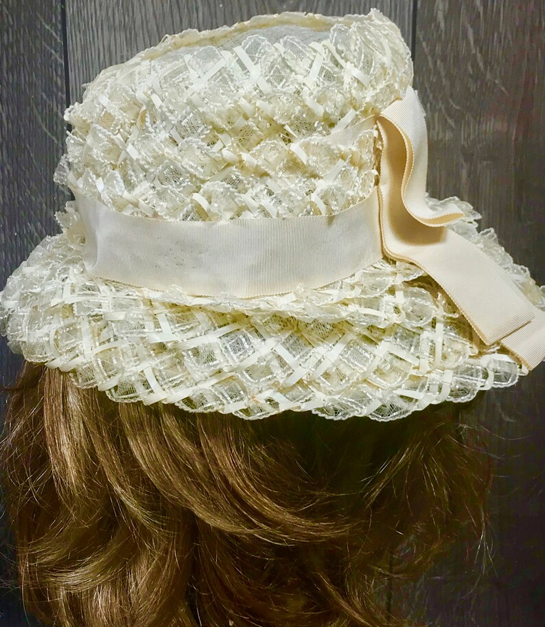 Vintage Ladies Summer Faux Layered Straw W/ Ribbon Wide Brimmed Hat Union Made image 5