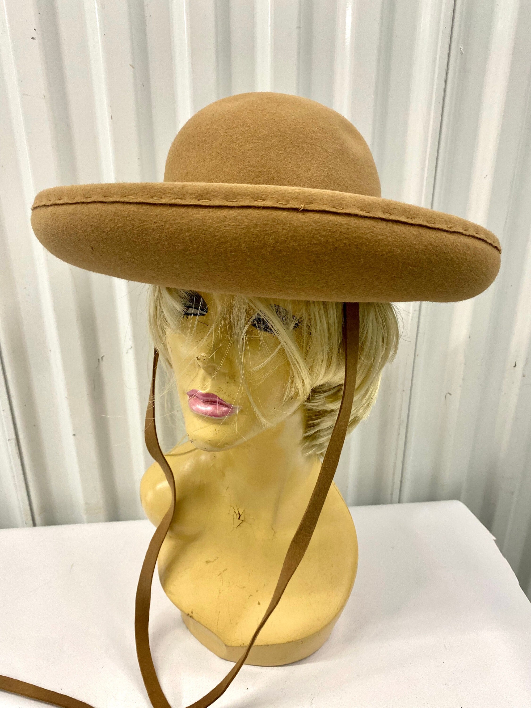 Vintage 1960s Vincent & Harmik Tan Felt Hat Sold by Bonwit Teller
