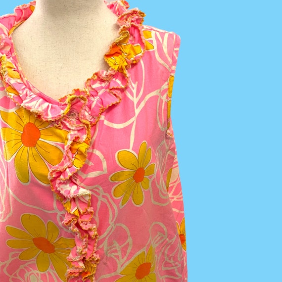 Bright Pink With Yellow Flowers Retro Vintage 197… - image 2