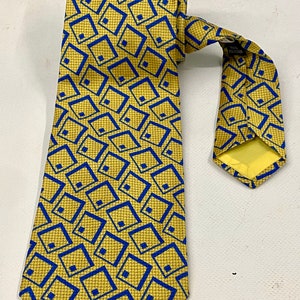 Vintage Mid Century 1970s Wide Silk Tie Yellow Blue Atomic Pattern