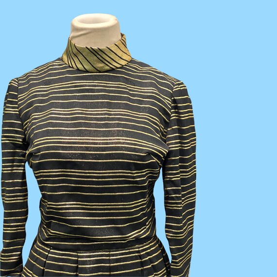 Vintage 1960s Black & Sparkling Gold Stripes Lure… - image 3